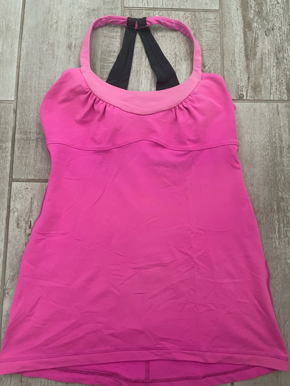 Lululemon tank